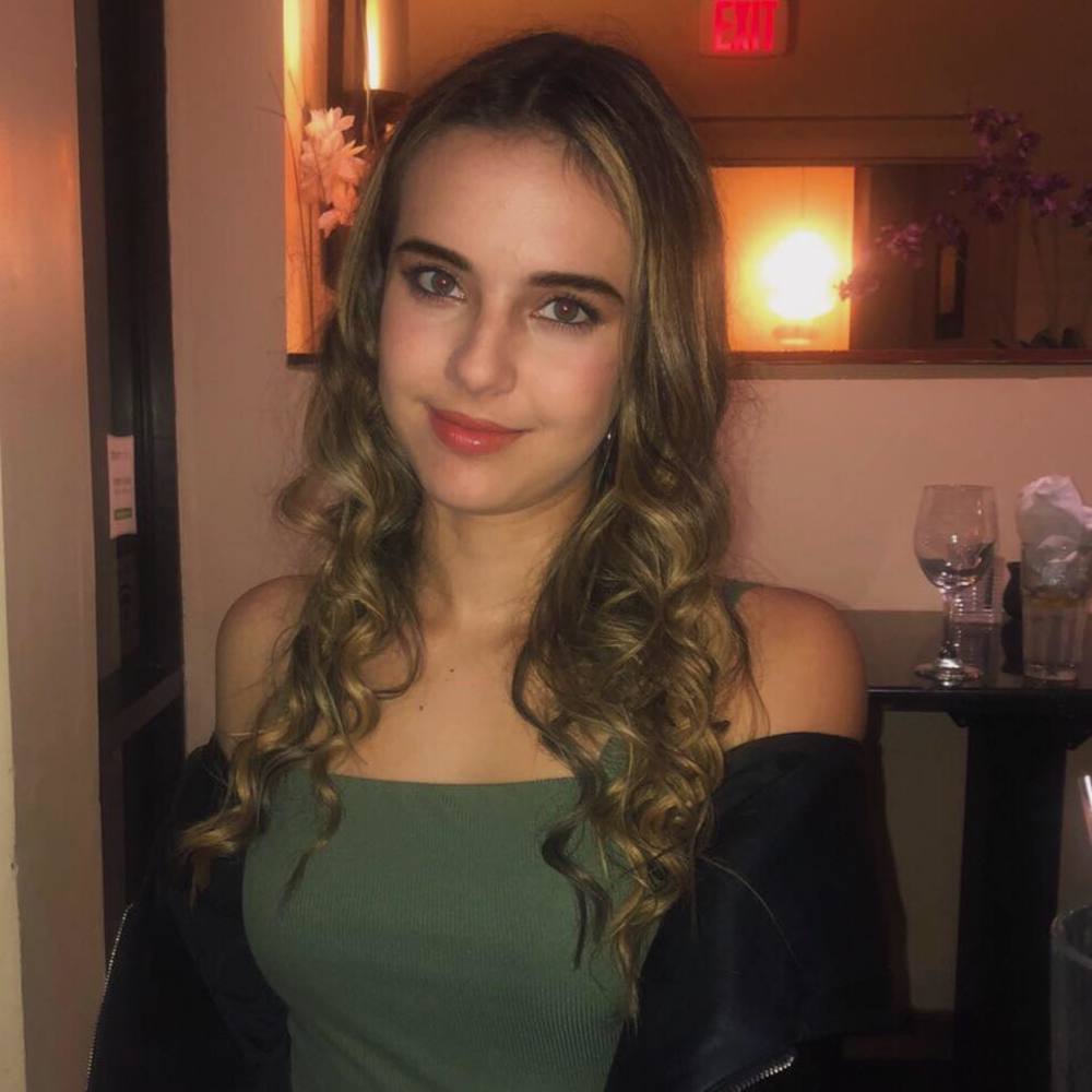 Meet your Posher, Savannah